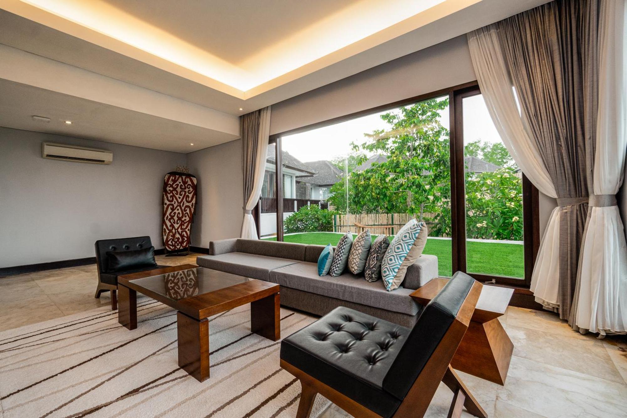 Terra Hill Villa Jimbaran Exterior foto