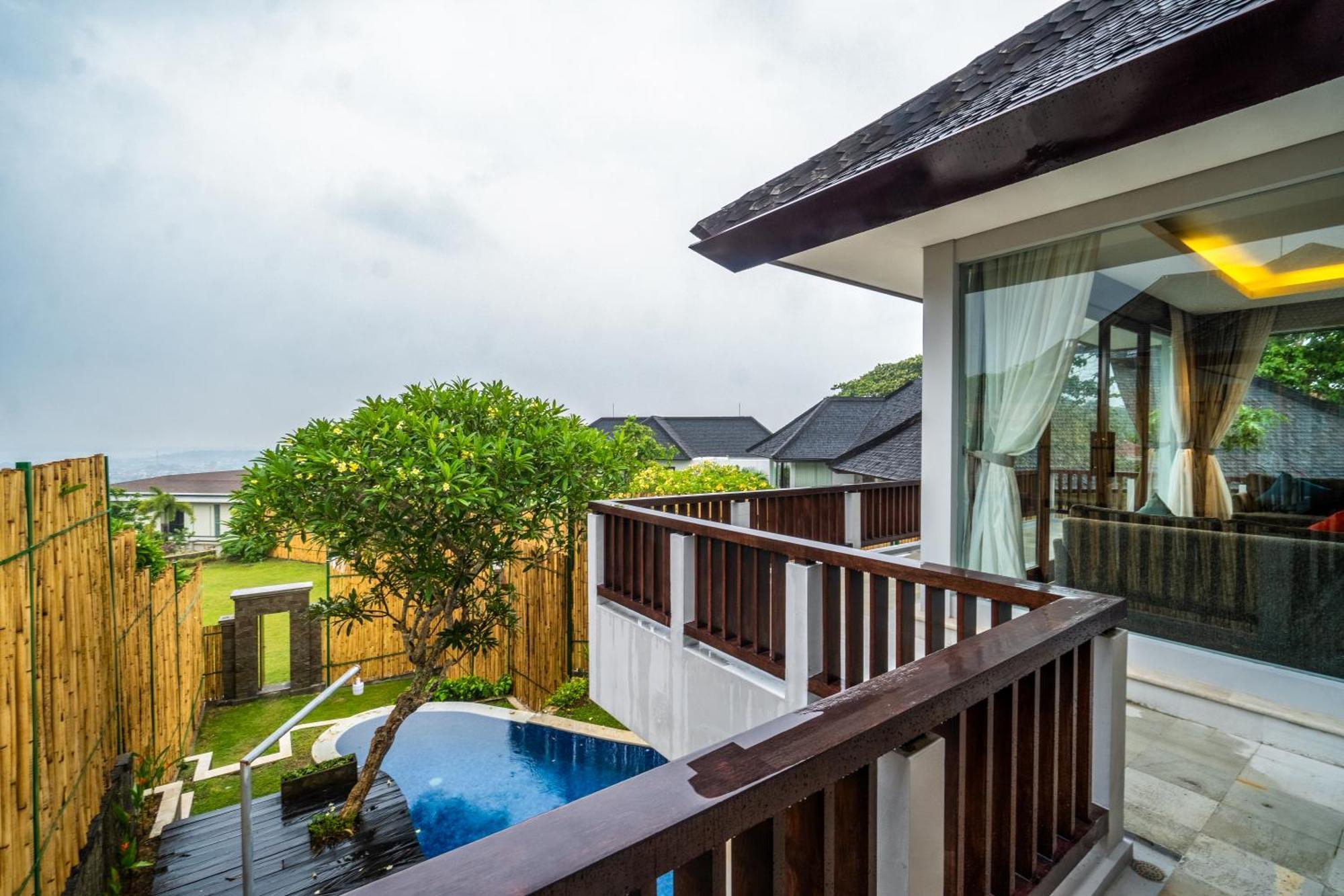 Terra Hill Villa Jimbaran Exterior foto